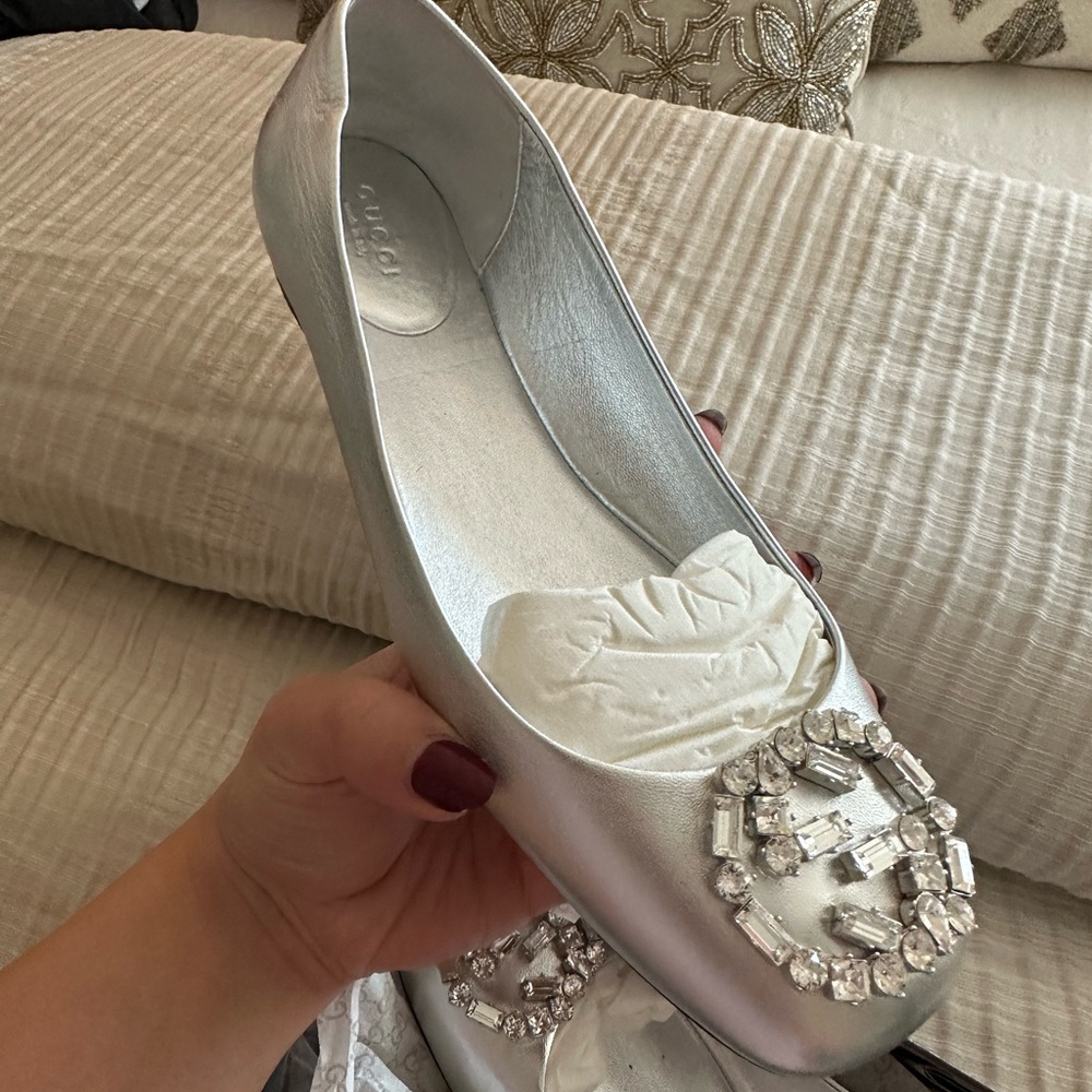 Gucci flats with Swarovski logo